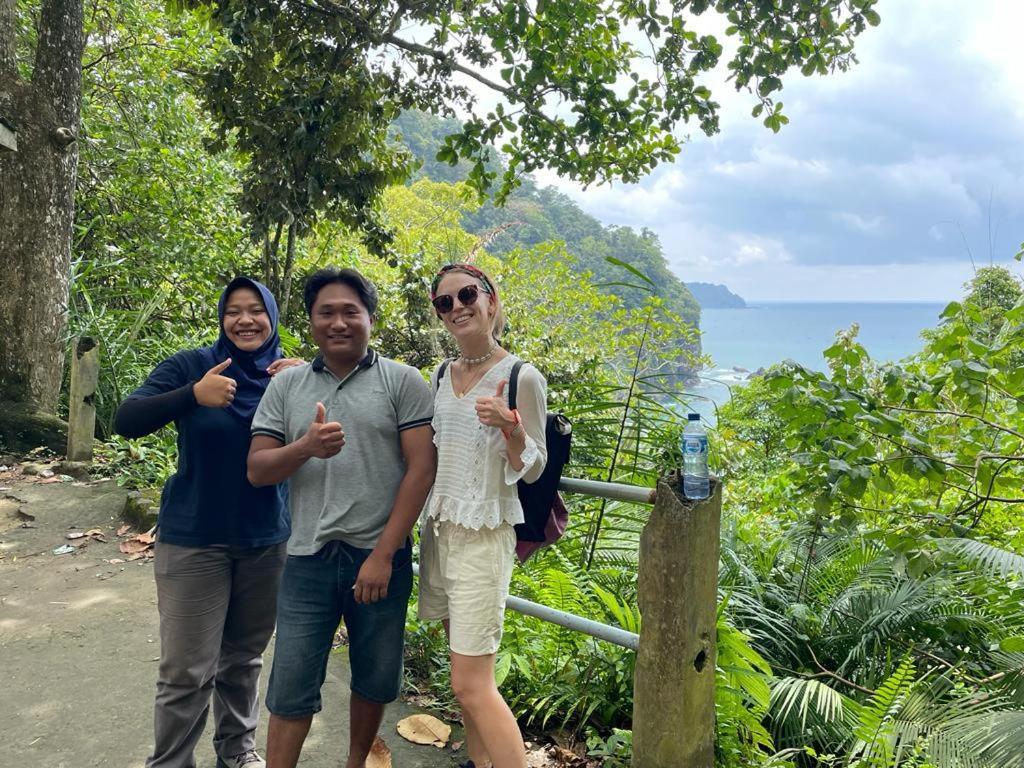 Adventure Turtle Homestay Meru Betiri Sarungan Buitenkant foto